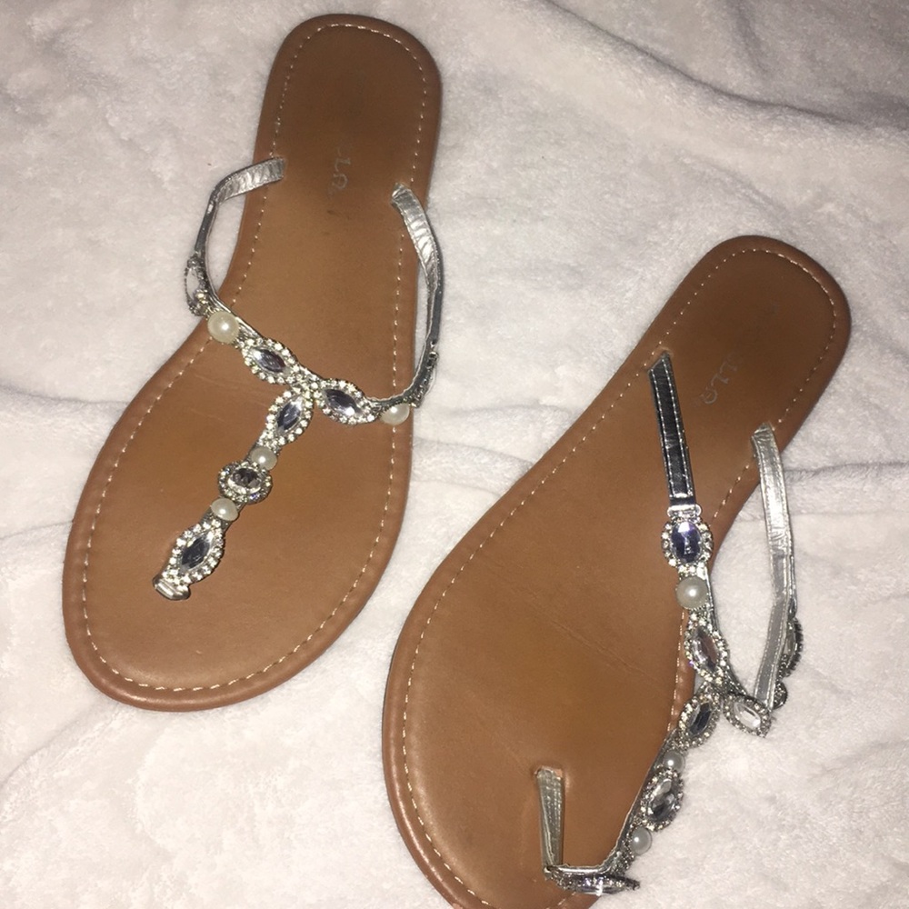 Dress shoes